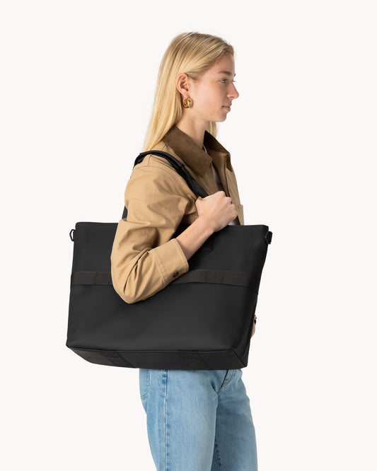 Airback TOTE - Matt Black